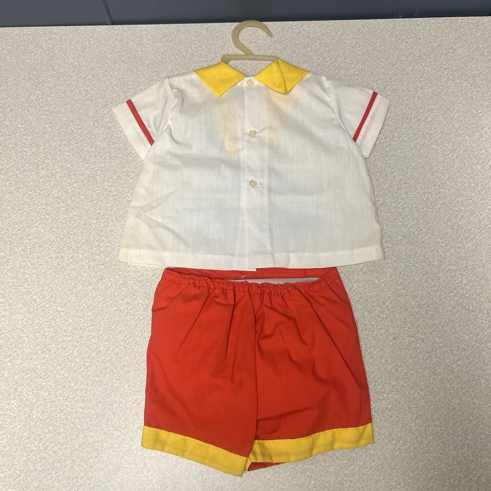 VTG 70s Cradle Togs Tennis 2 Piece Outfit Short Sleeve Button Shorts Baby 12M - Picture 2 of 9